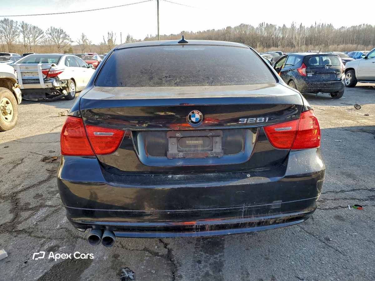 BMW Series 3 2011