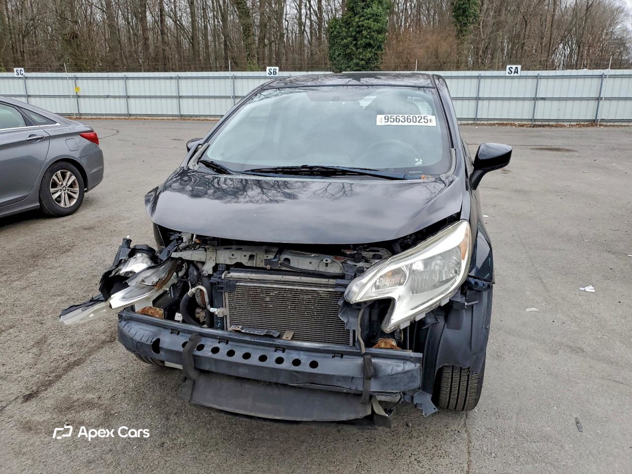 Nissan Versa 2015