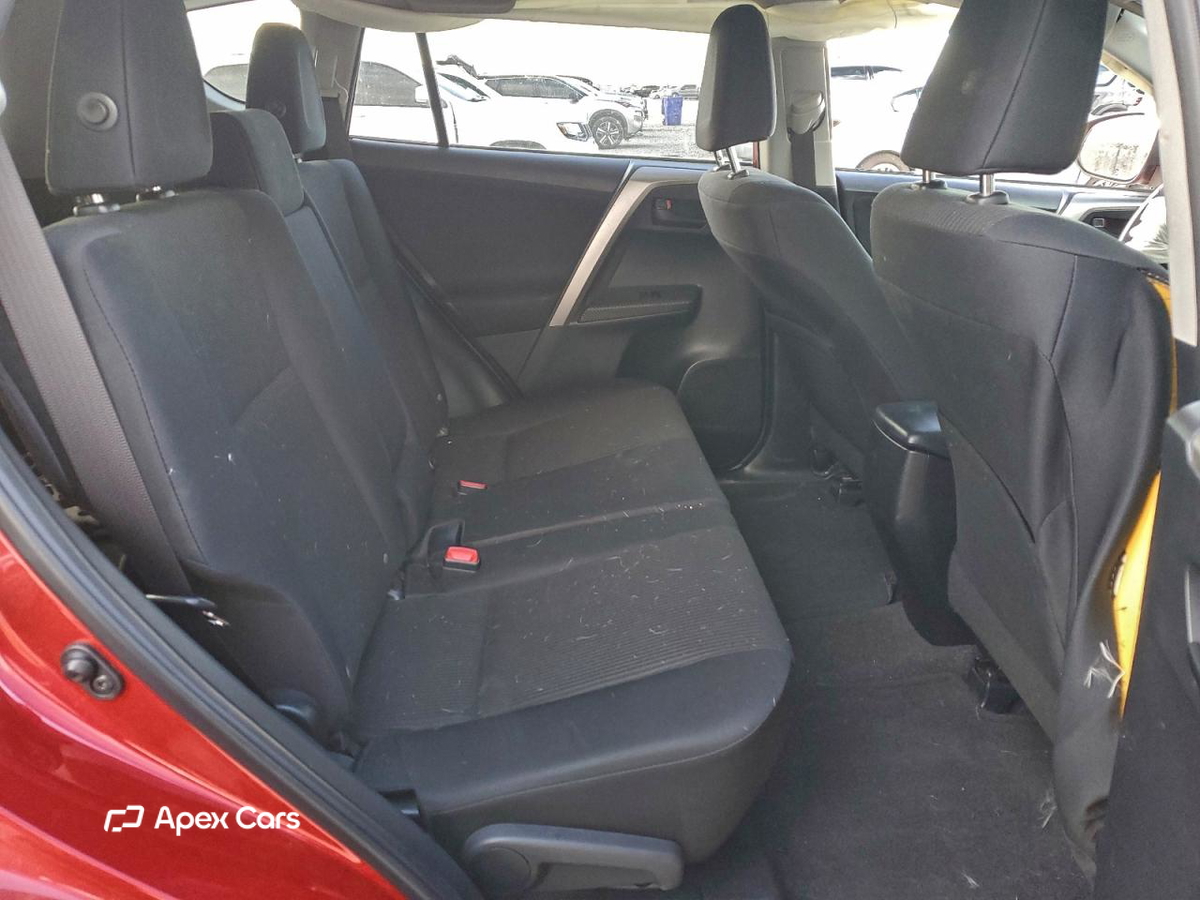 Toyota RAV 4 2015