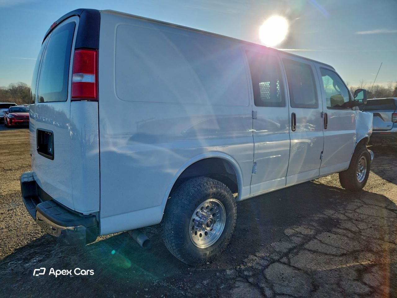 Chevrolet Express 2023
