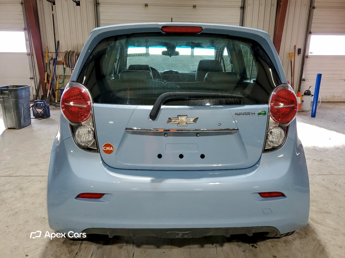 Chevrolet Spark 2015