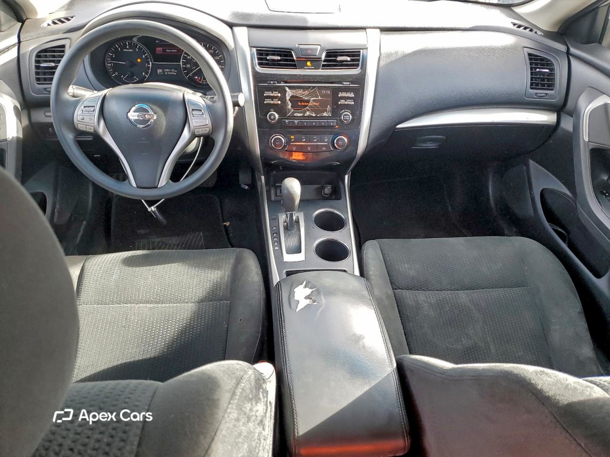 Nissan Altima 2015