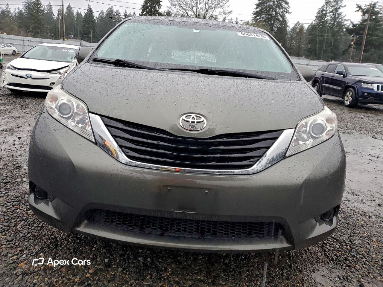 Toyota Sienna 2012