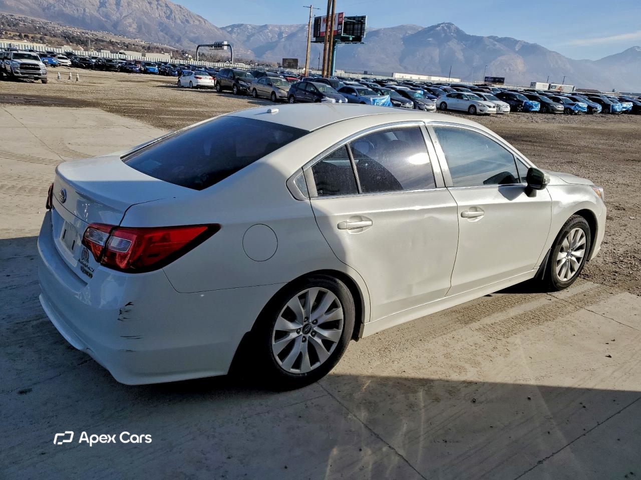 Subaru Legacy 2015