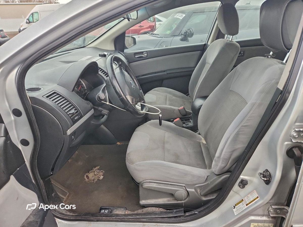 Nissan Sentra 2012