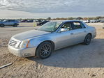 Cadillac DTS 2010