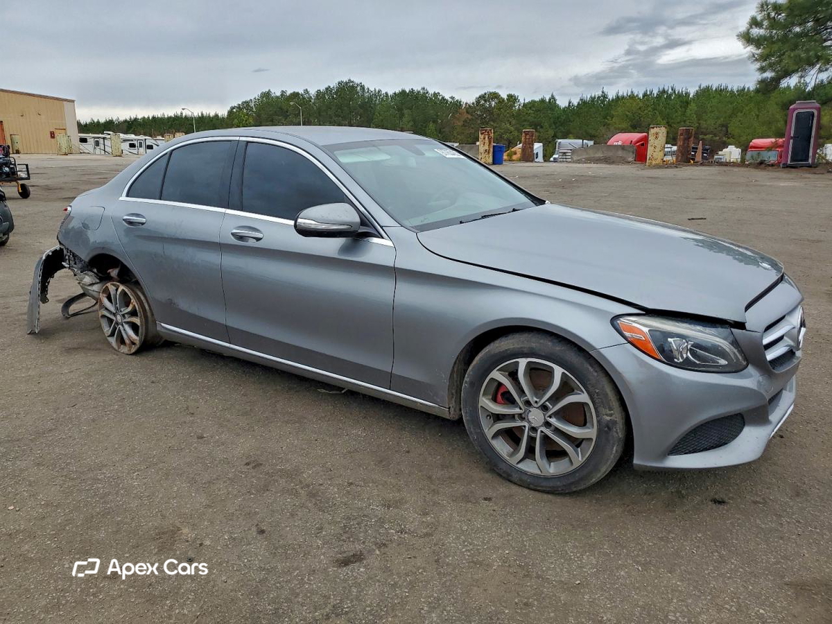 Mercedes-Benz  2015