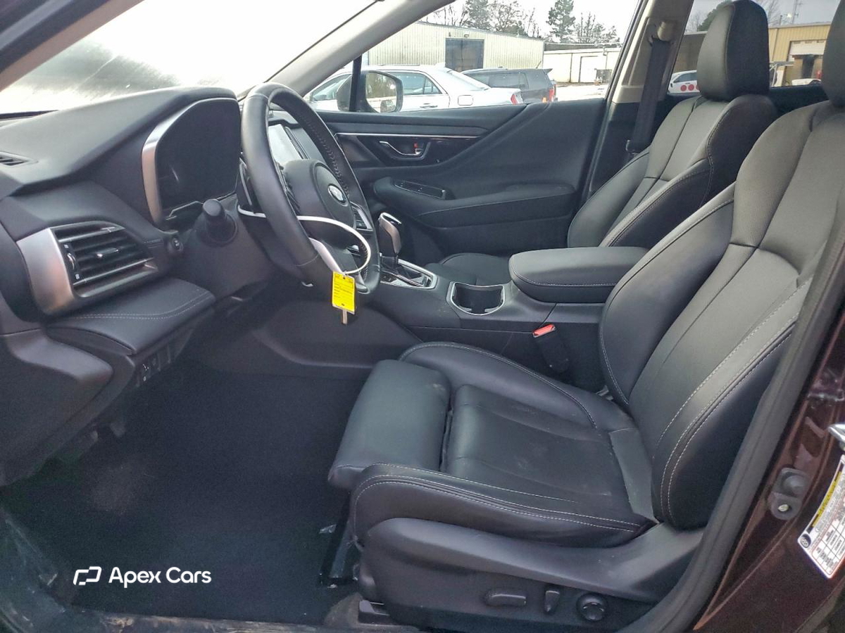 Subaru Outback 2025