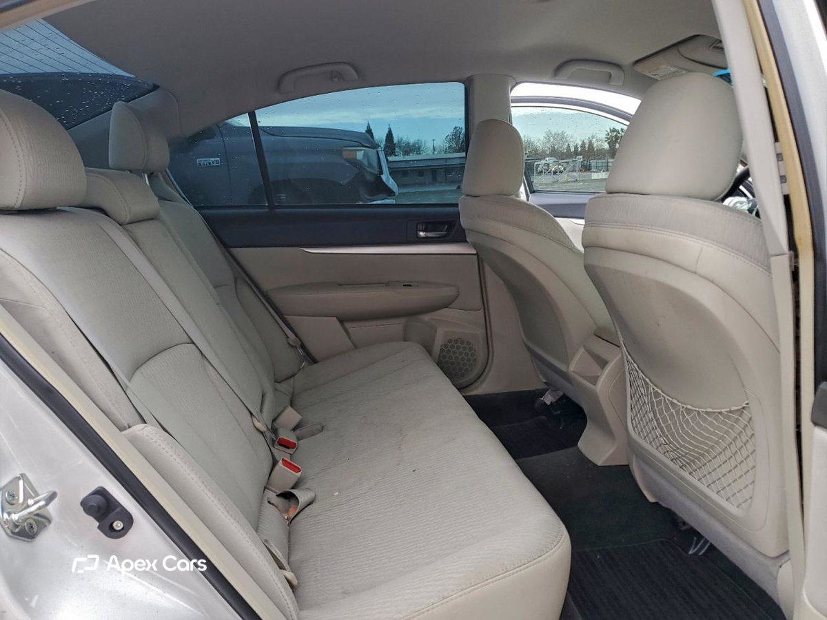 Subaru Legacy 2012