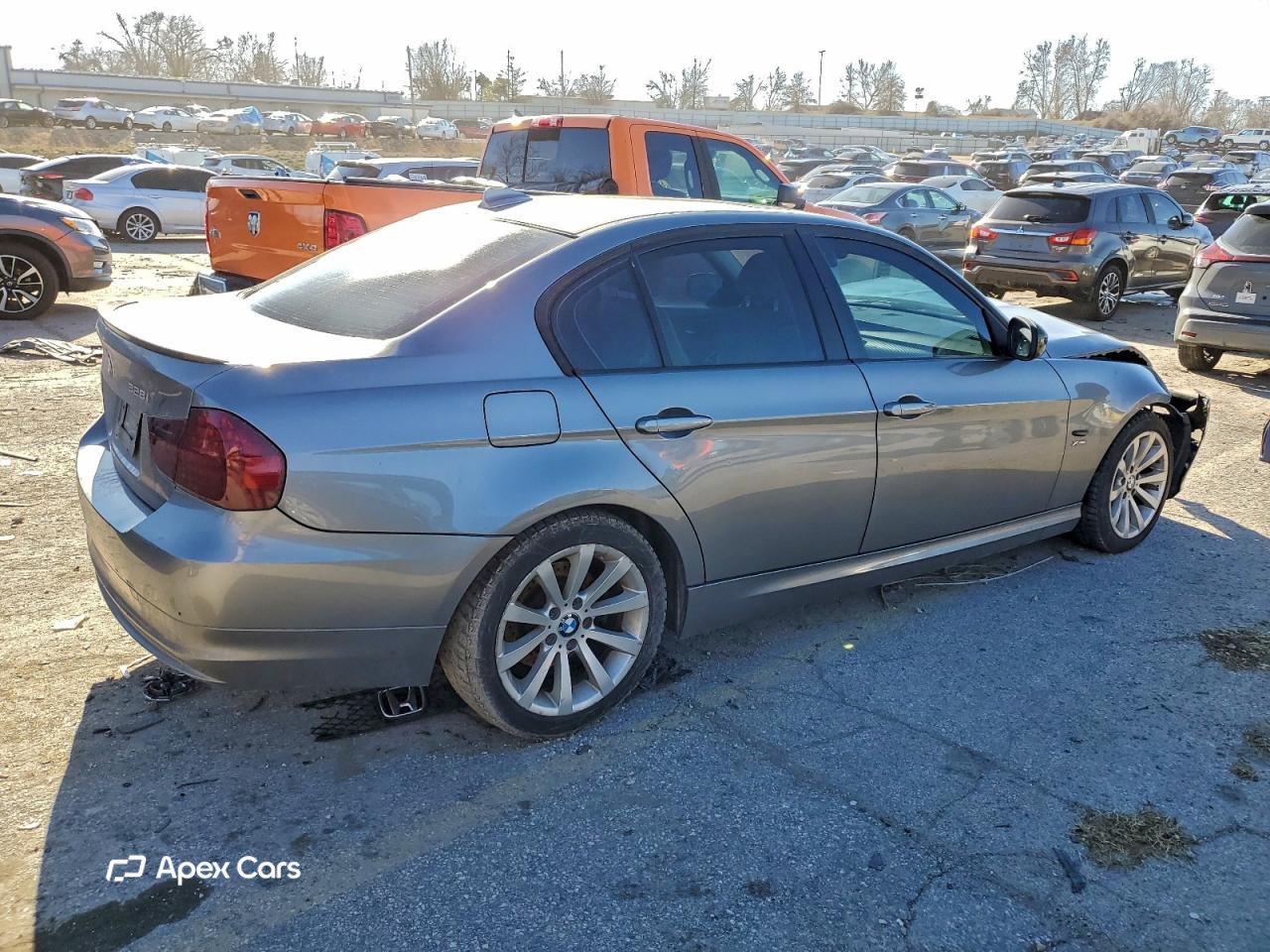 BMW Series 3 2011