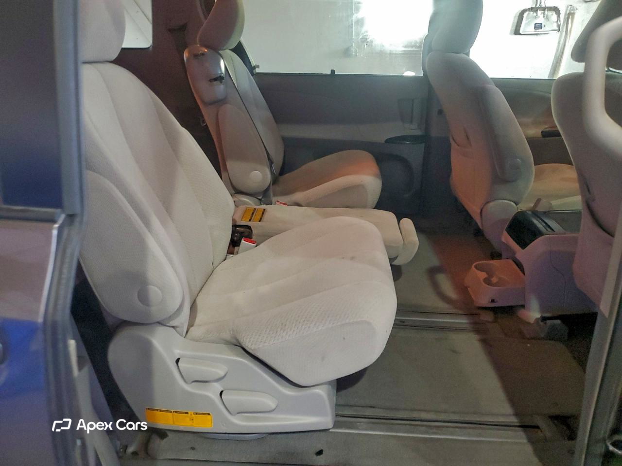 Toyota Sienna 2012