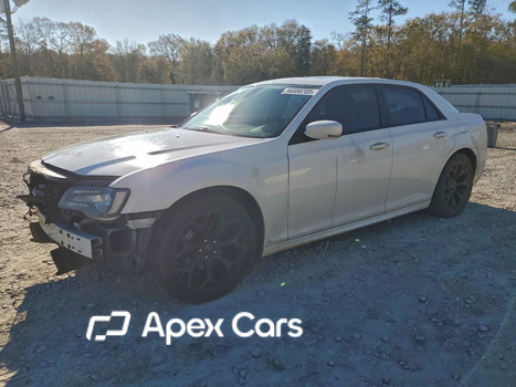 Chrysler 300 2016 - Image 1 of 13