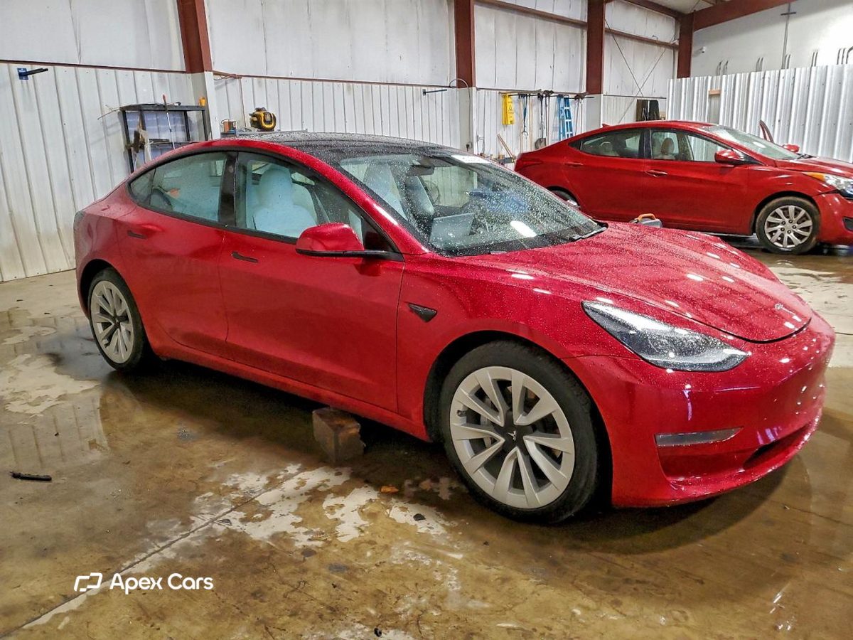 Tesla Model 3 2021