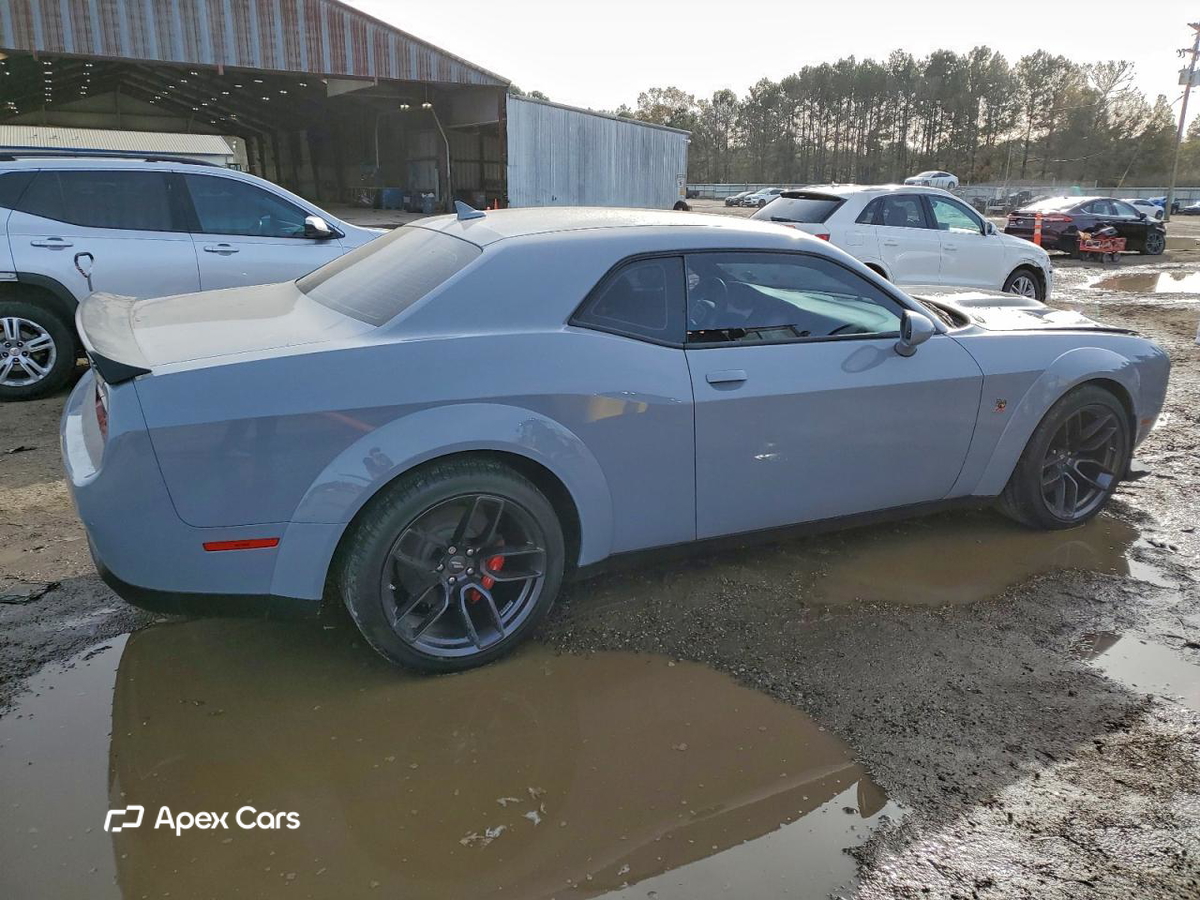 Dodge Challenger 2021