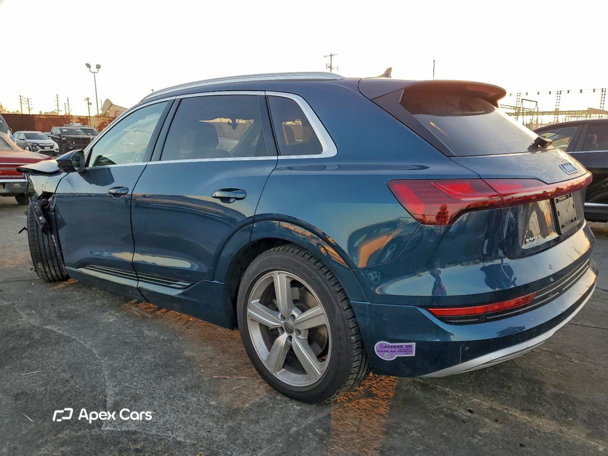 Audi e-tron 2019