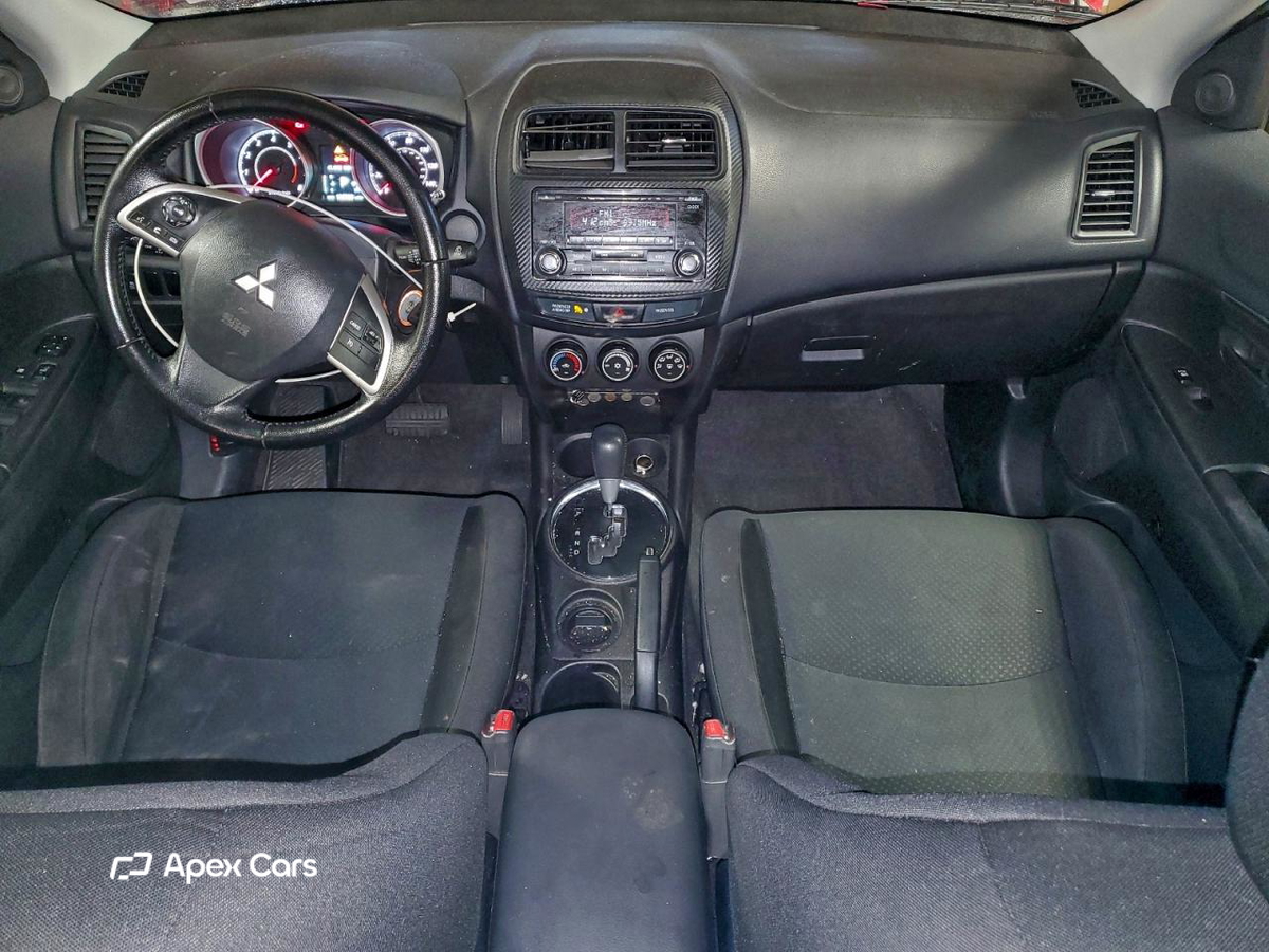 Mitsubishi Outlander 2015
