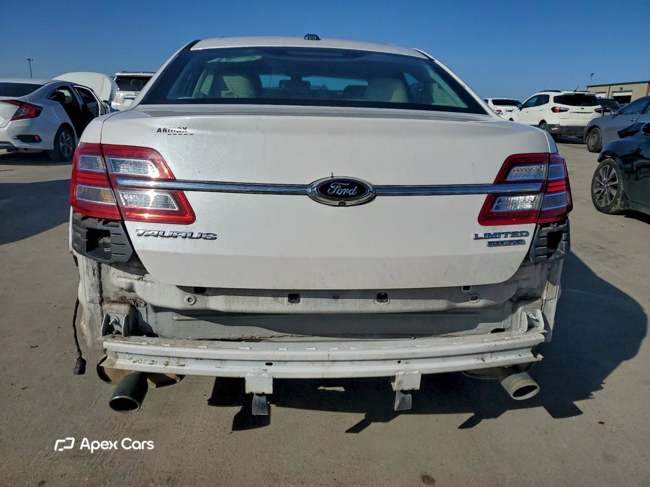 Ford Taurus 2014