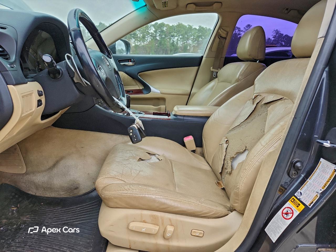 Lexus IS 2006