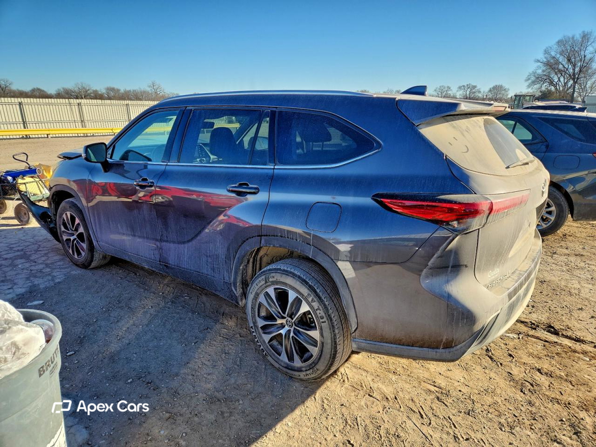 Toyota Highlander 2021