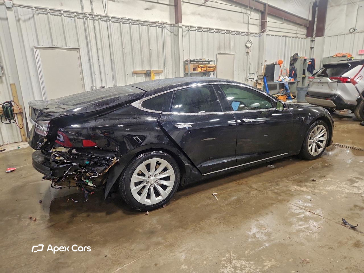 Tesla Model S 2019