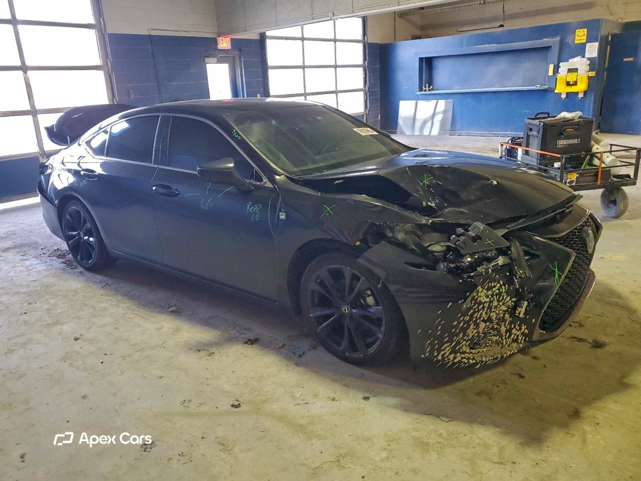 Lexus ES 2021