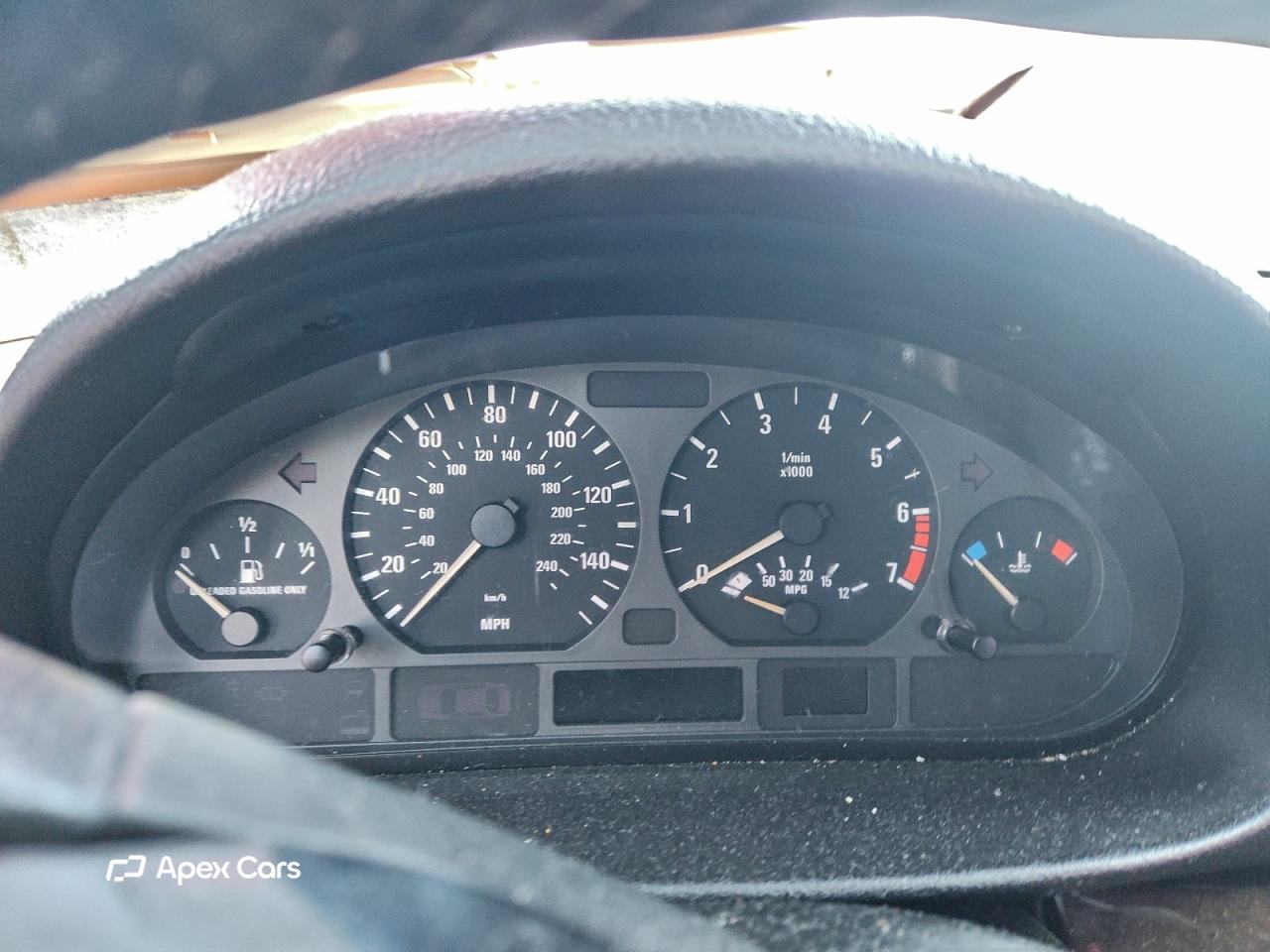 BMW Series 3 2000