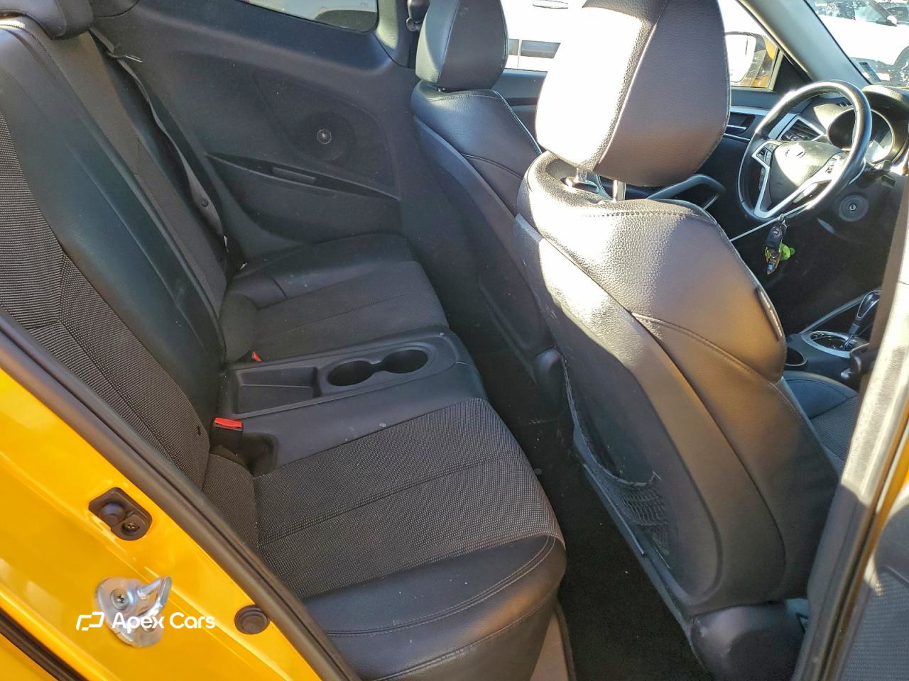 Hyundai Veloster 2015