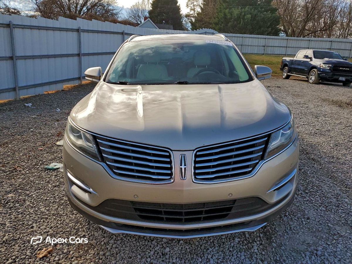 Lincoln MKC 2015