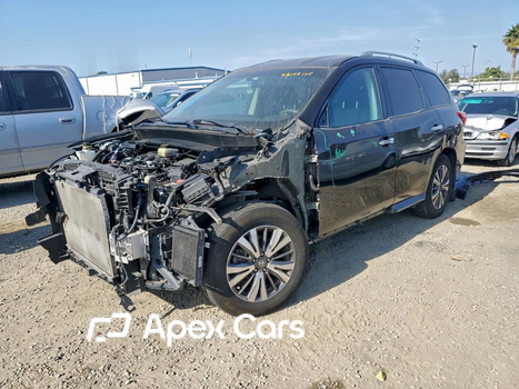 Nissan Pathfinder 2017 - Image 1 of 14