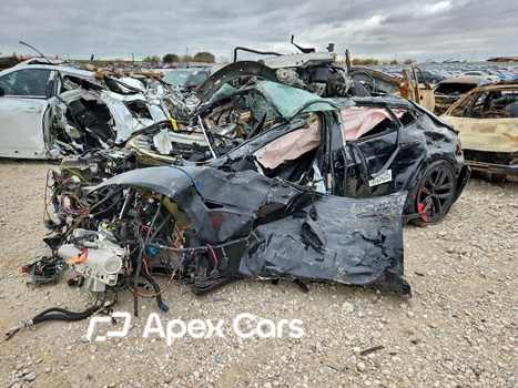 Tesla Model S 2021 - Image 1 of 12