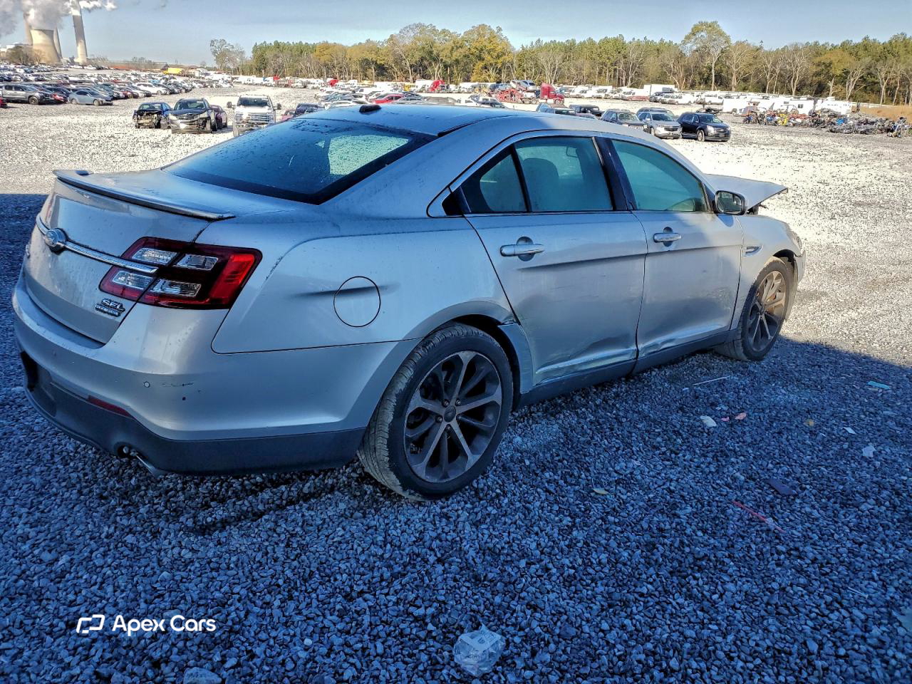 Ford Taurus 2016
