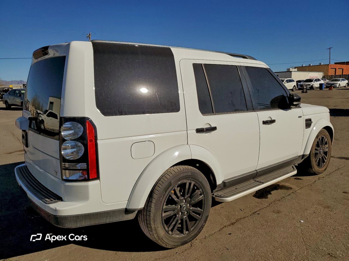 Land Rover LR4 2016