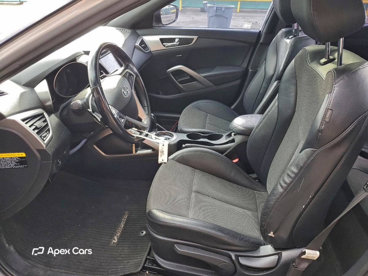 Hyundai Veloster 2016