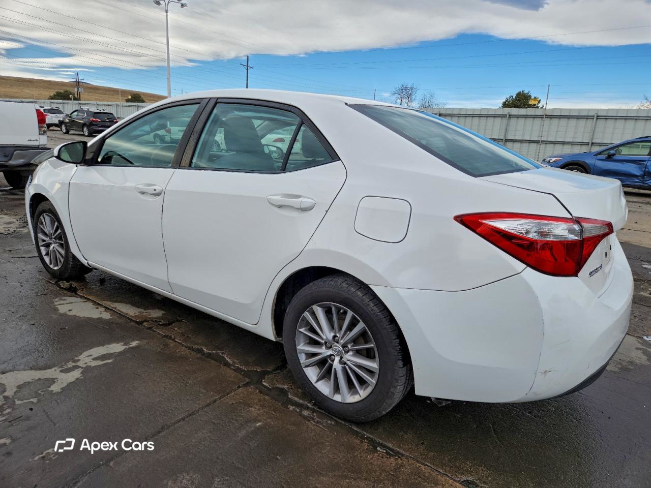 Toyota Corolla 2015