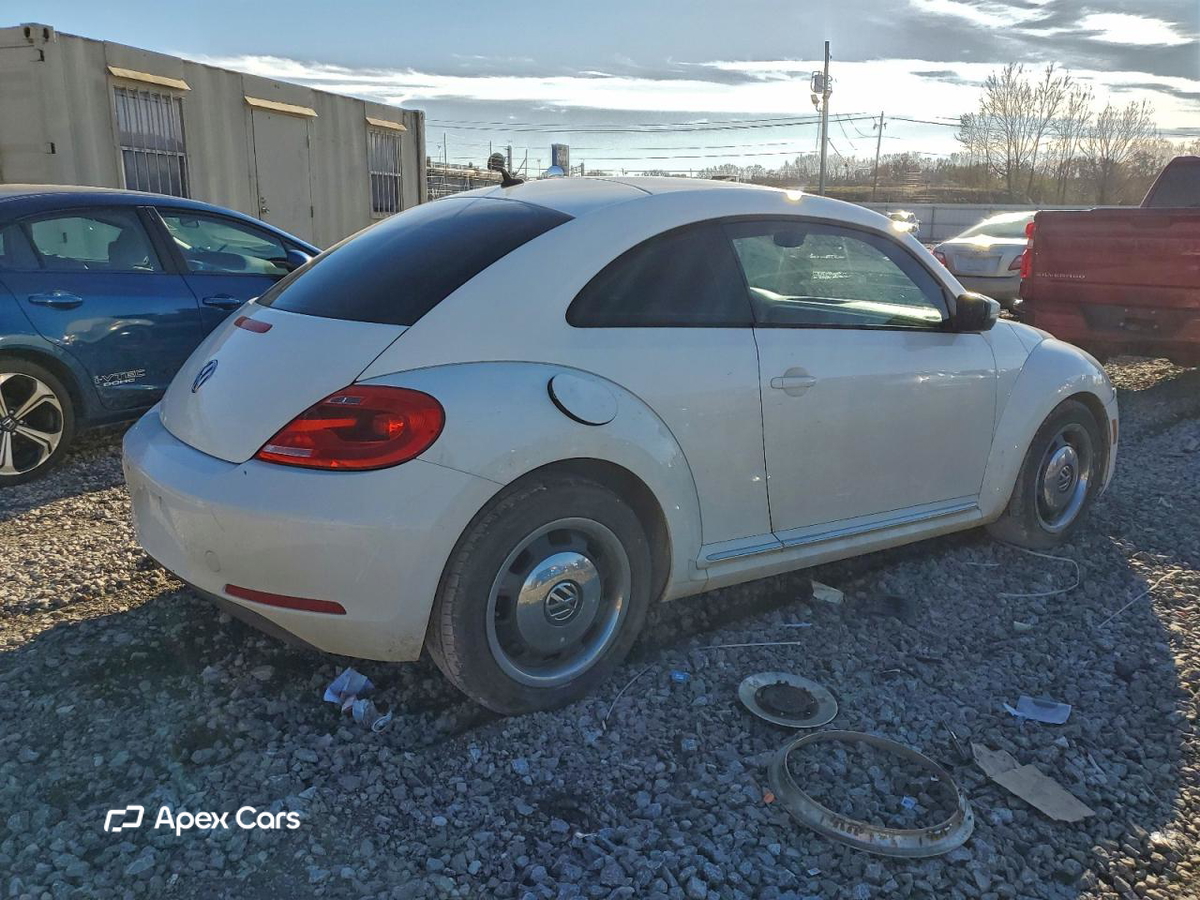 Volkswagen Beetle 2012