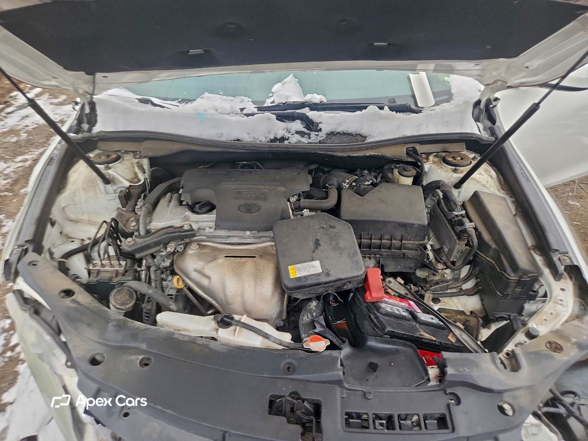 Toyota Camry 2016