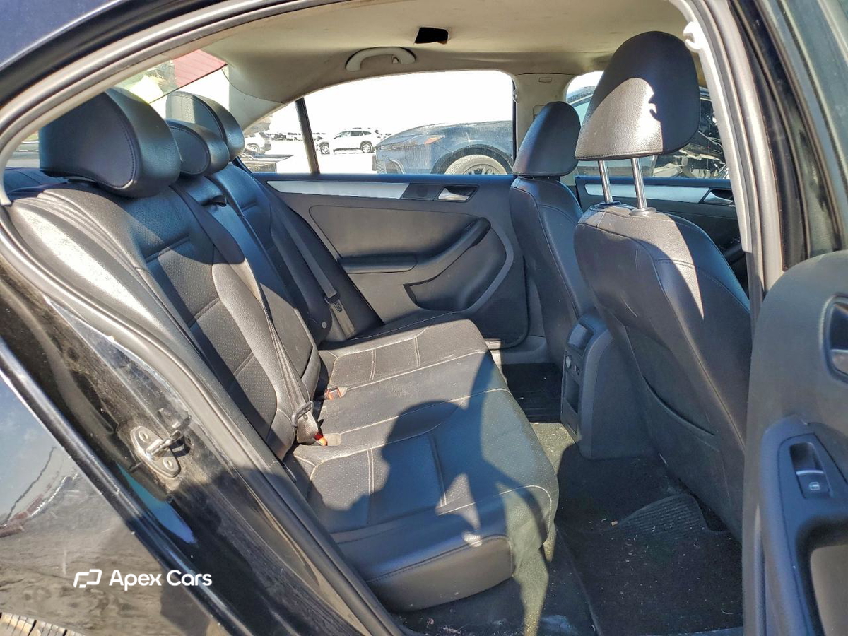 Volkswagen Jetta 2014