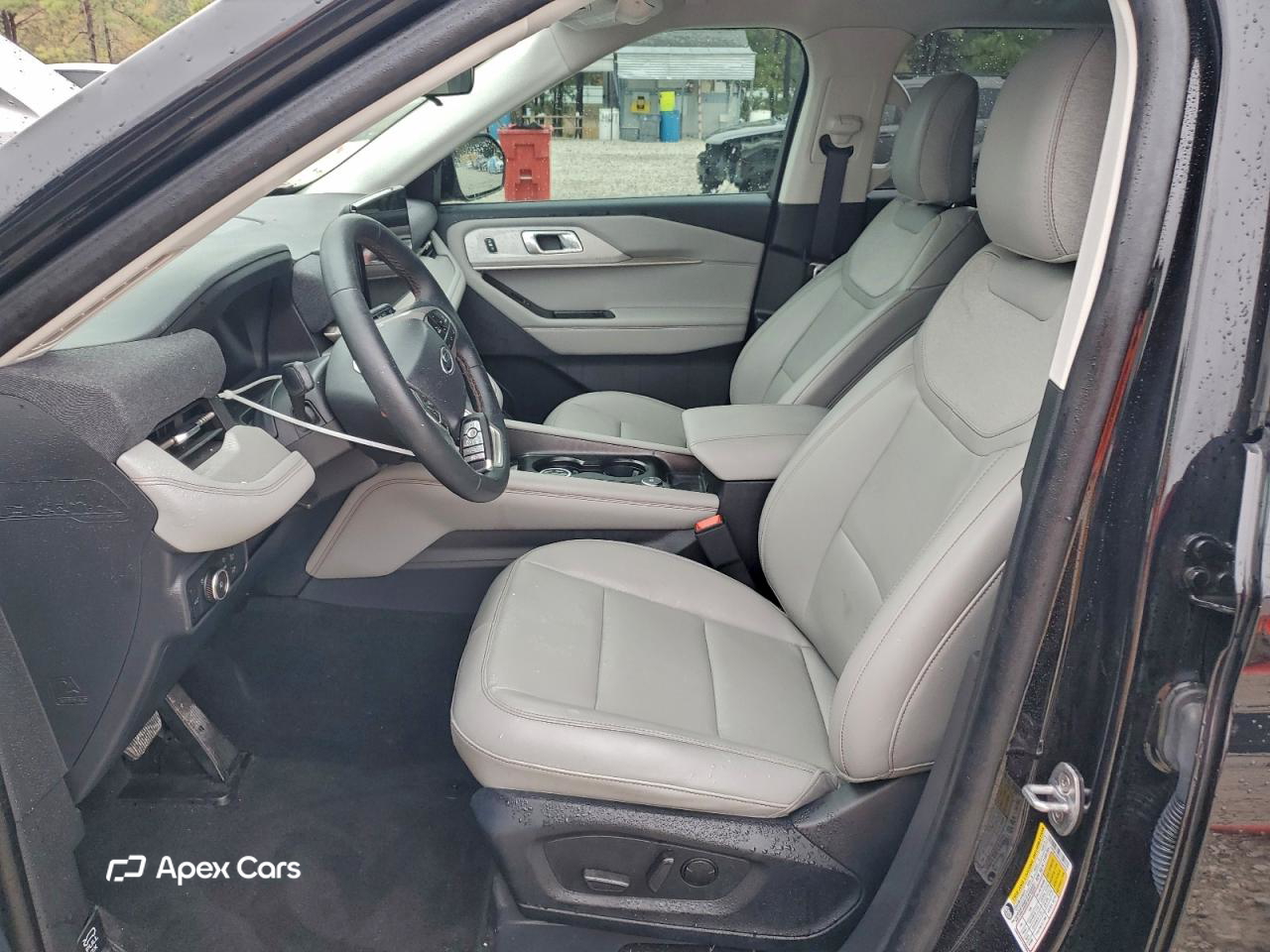 Ford Explorer 2025