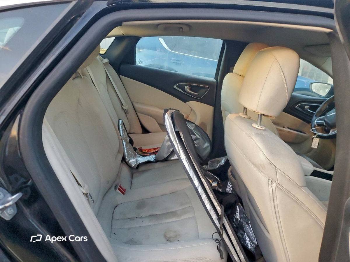 Chrysler 200 2015