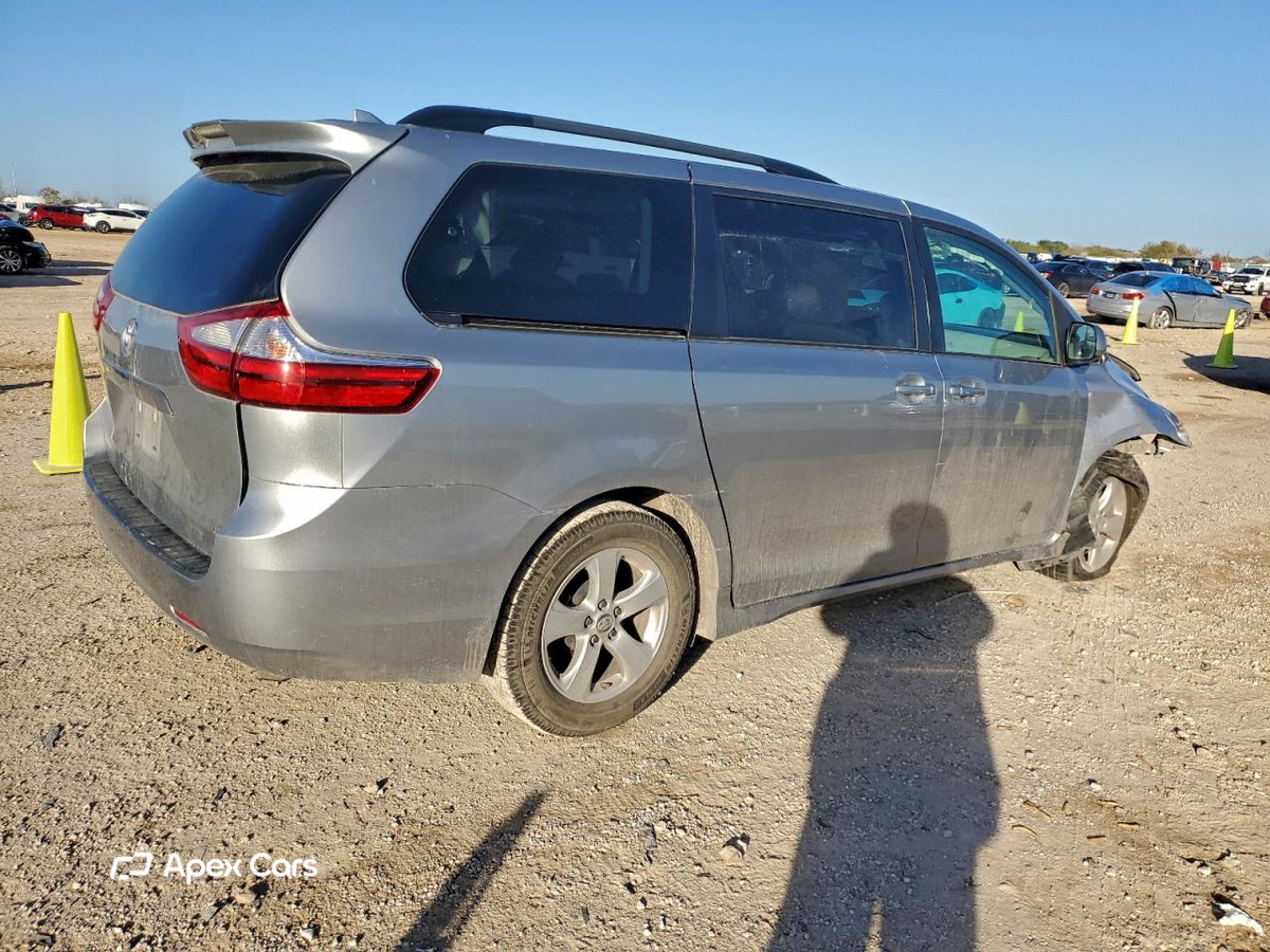 Toyota Sienna 2018