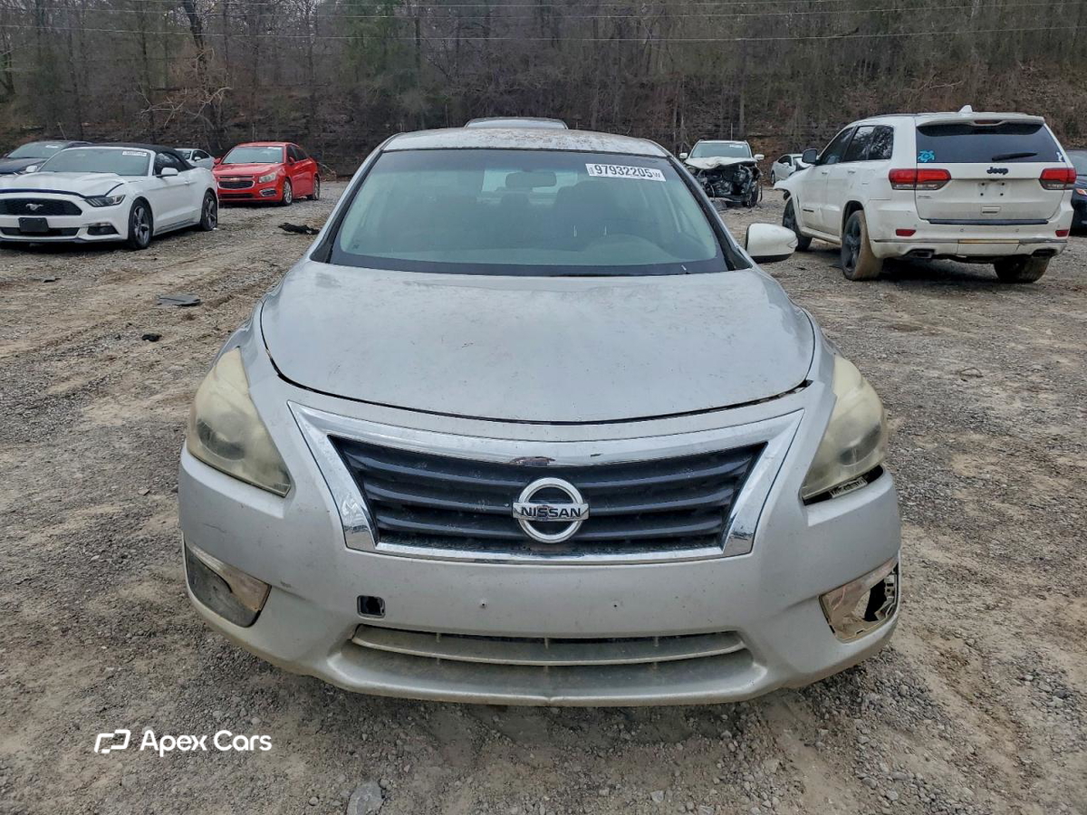 Nissan Altima 2013