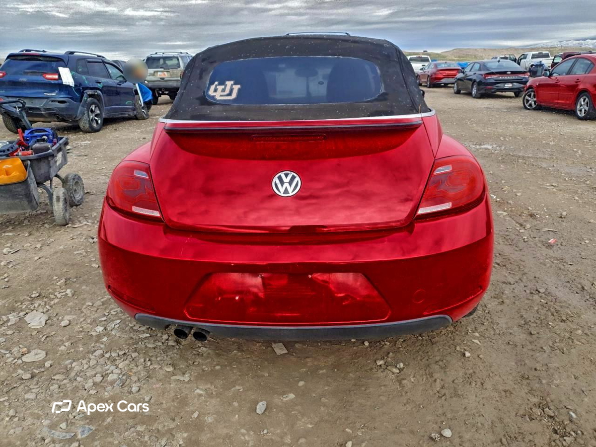 Volkswagen Beetle 2013