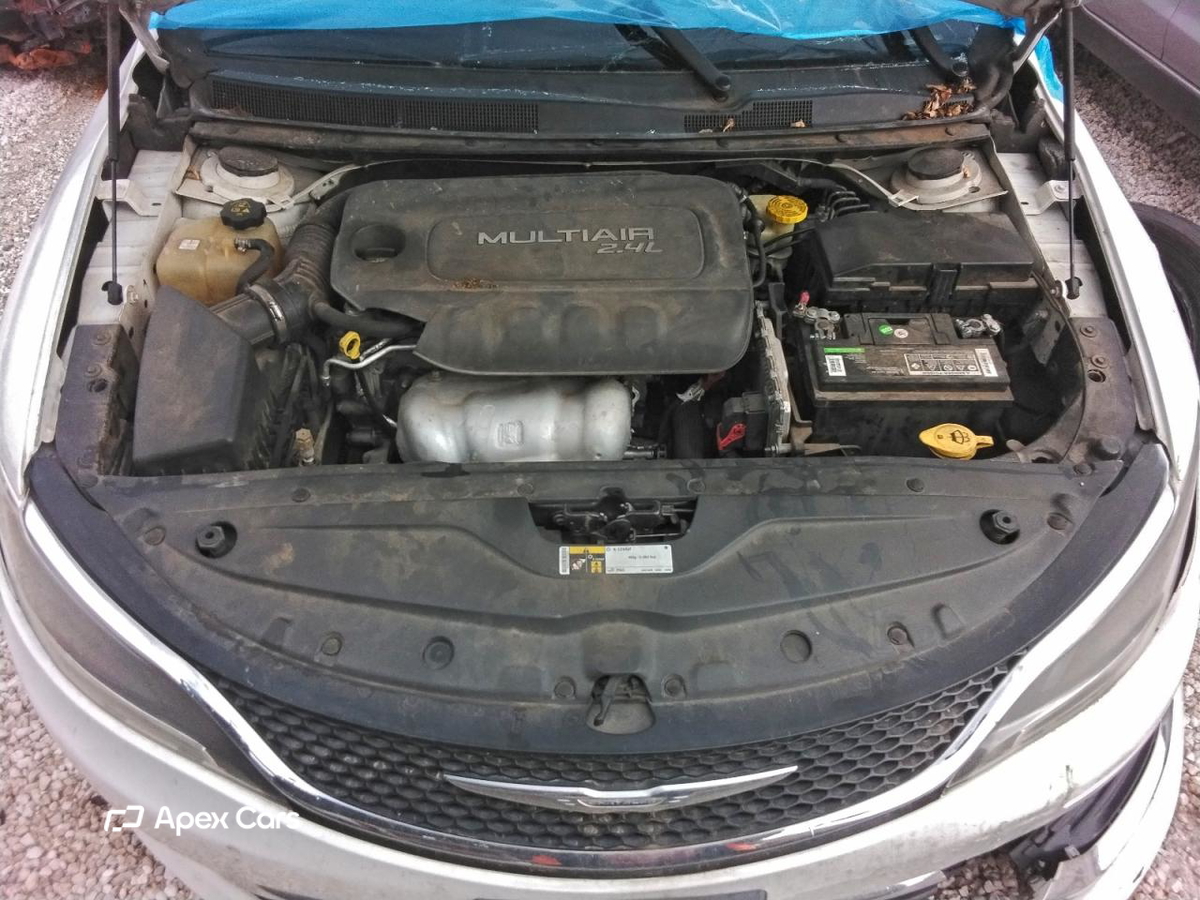Chrysler 200 2015