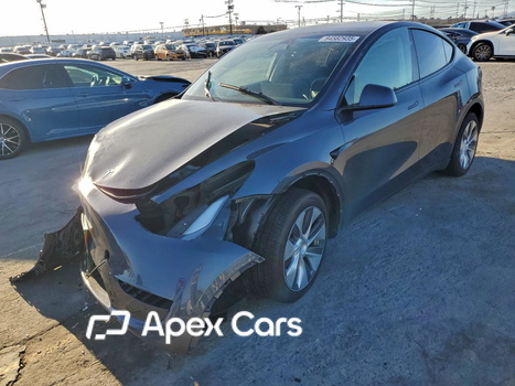 Tesla Model Y 2023 - Zdjęcie 1 z 13