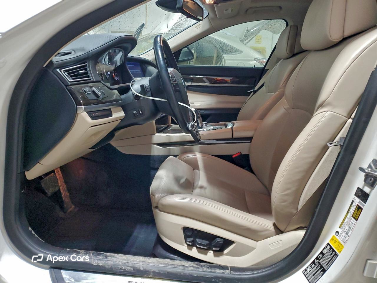 BMW Series 7 2011