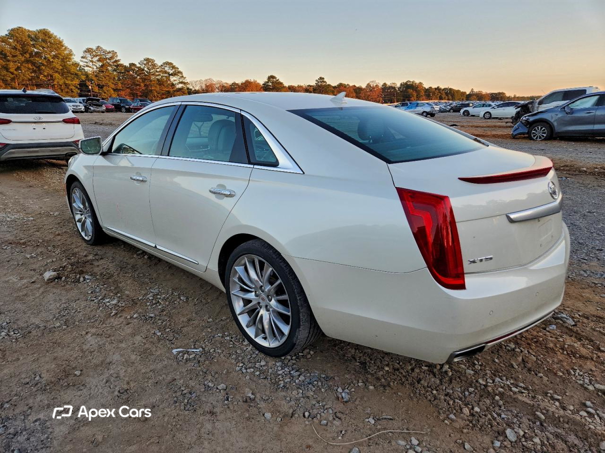 Cadillac XTS 2013
