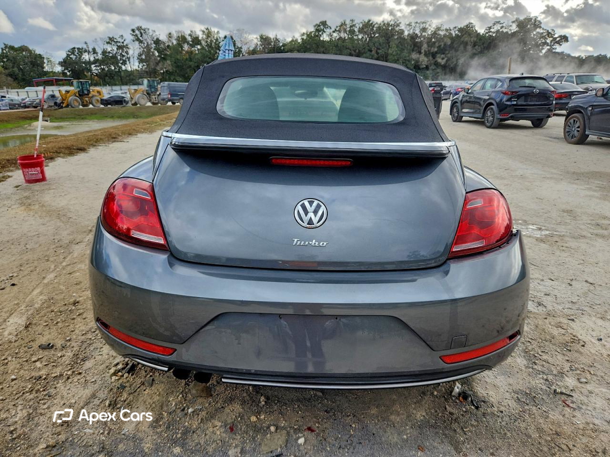 Volkswagen Beetle 2019