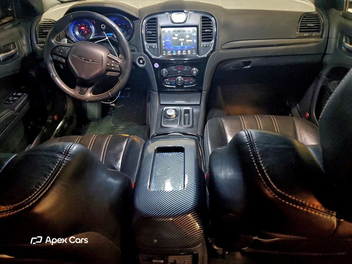 Chrysler 300 2016