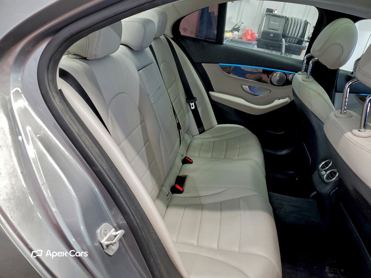 Mercedes-Benz  2015