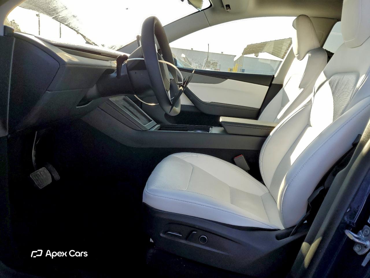 Tesla Model Y 2026